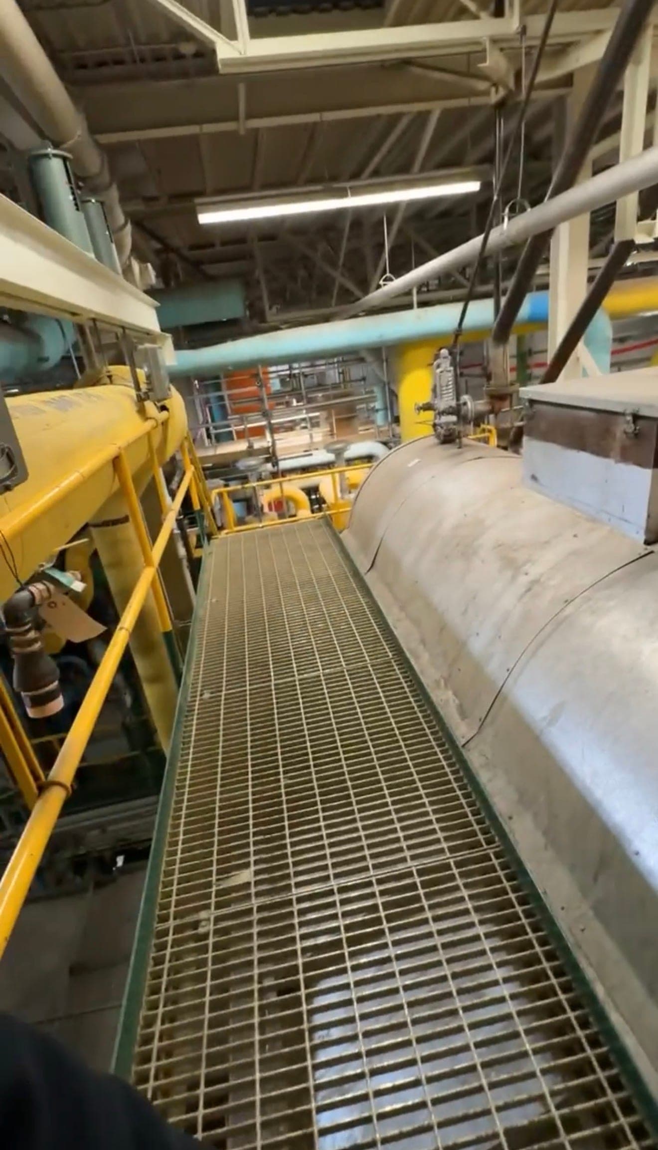 Healthcare Asbestos Abatement: Foothills Medical Centre Boiler Room Project - Image 2