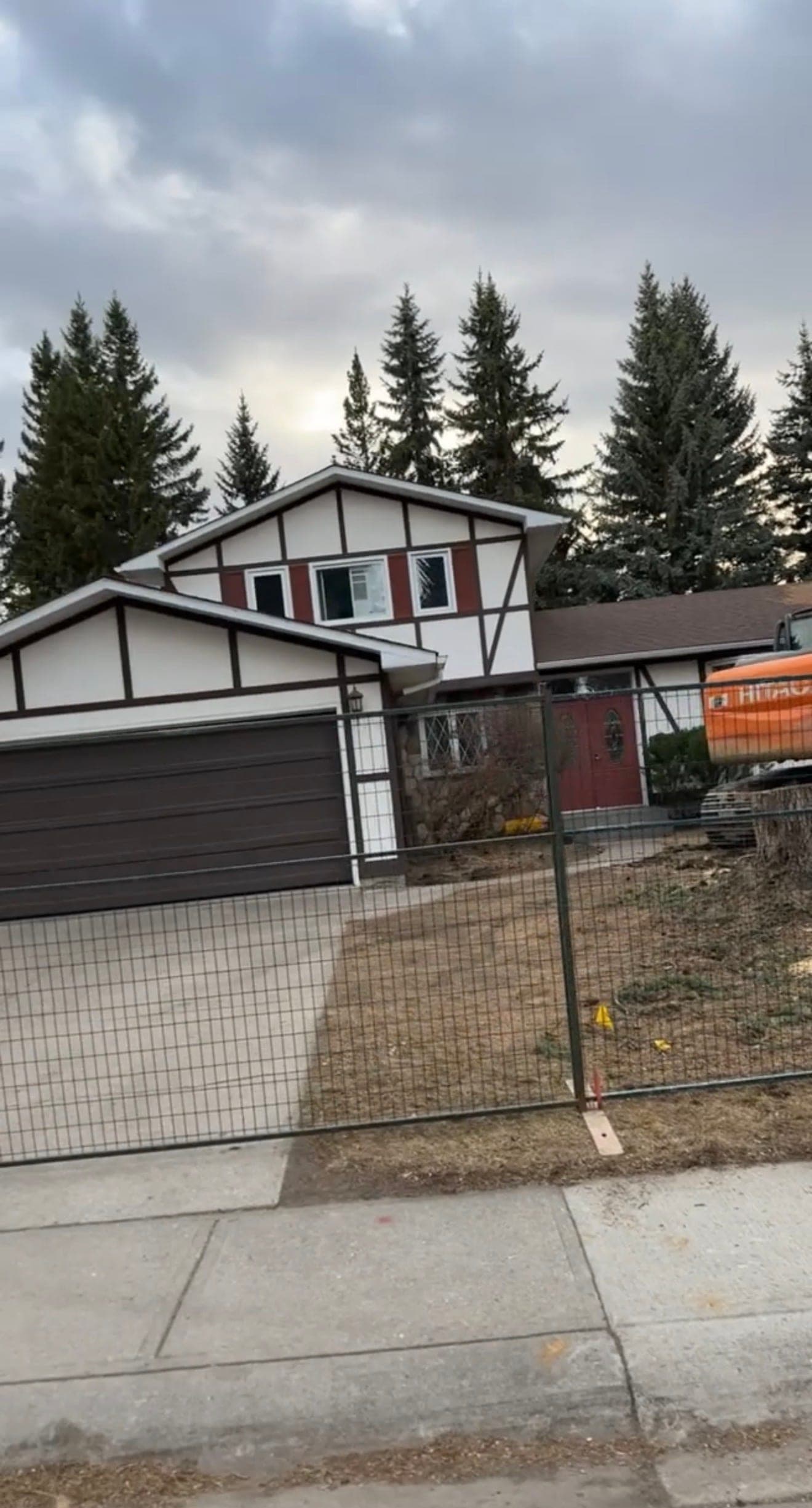 Full Residential House Demolition: Site Clearance at 8940 Bayridge Drive SW, Calgary - Image 3