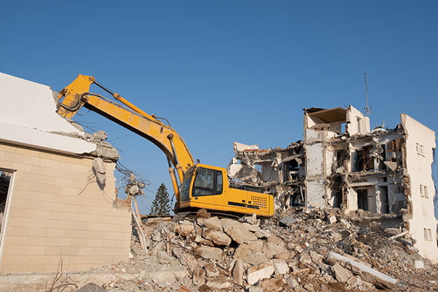 How excavation services can prepare your site for demolition